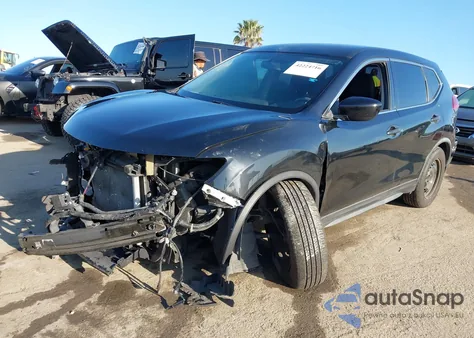 2017 Nissan Rogue S z USA, uszkodzony, nr VIN JN8AT2MT2HW404426